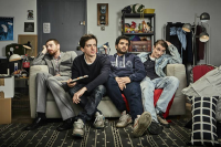 Vingt-cinq Saison 1 en streaming français Vingt-cinq Saison 1 en streaming français
