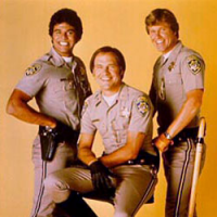 CHiPs Saison 2 en streaming français CHiPs Saison 2 en streaming français