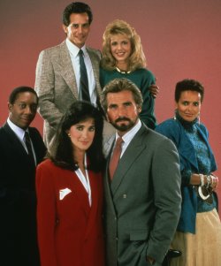 Hotel Saison 4 en streaming français Hotel Saison 4 en streaming français